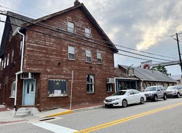 maryland/chesapeake-and-ohio-canal-national-historical-park/restaurant/tap-room-inc