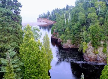 minnesota/tettegouche-state-park/restaurant/zoe-s-pizza-kitchen