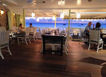 barbados/harrison-s-cave/restaurant/fish-pot