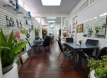 trinidad-and-tobago/port-of-spain/woodbrook/restaurant/basil-bistro