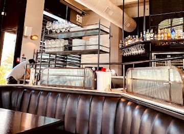 israel/hod-hasharon/restaurant/diner