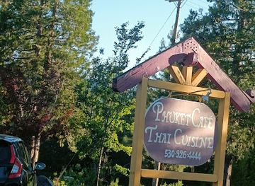 california/shasta-cascade/restaurant/phuket-thai-cafe