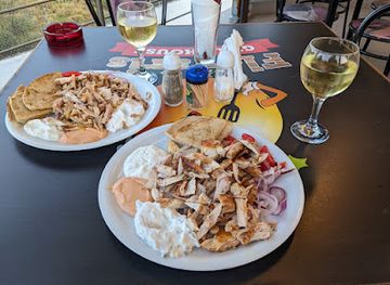 greece/south-aegean/restaurant/grill-house-flevaris