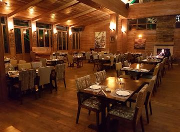 lebanon/horsh-ehden-nature-reserve/restaurant/o-bois-restaurant