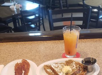 arizona/lake-havasu-city/restaurant/the-pour-house