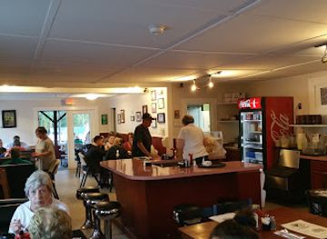 new-hampshire/coos-county/restaurant/grandma-s-kitchen