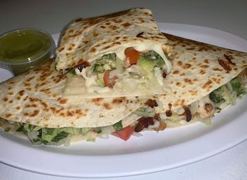 virginia/harrisonburg/restaurant/pupuseria-restaurant-san-luis