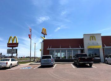 south-dakota/lake-francis-case/restaurant/mcdonald-s
