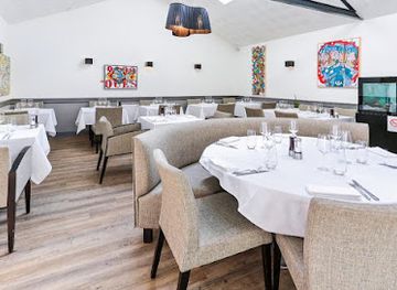 france/saint-malo/restaurant/les-embruns