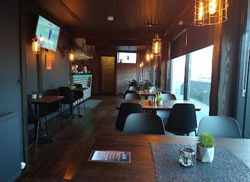 iceland/keflavik/restaurant/antons-mamma-mia