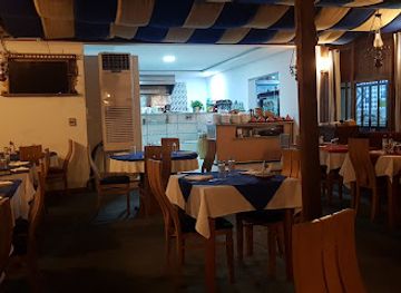 tunisia/djerba/restaurant/le-petit-navire-restaurant-poissonnerie