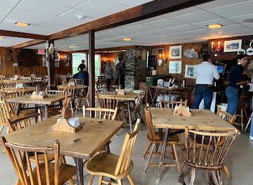 maine/ogunquit/restaurant/barnacle-billy-s