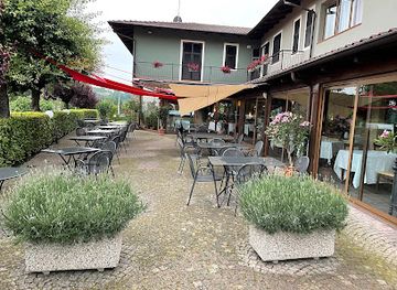 italy/langhe/restaurant/trattoria-del-bivio