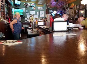 north-carolina/greensboro/fisher-park/restaurant/fishers-grille