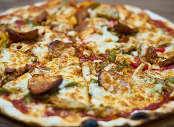 bhutan/trashigang/restaurant/sisters-pizza-hut