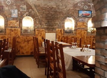 hungary/zalaegerszeg/restaurant/pitvar-vendeglo