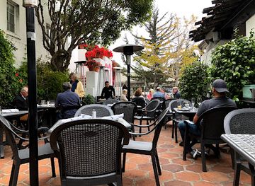 california/carmel-by-the-sea/restaurant/terry-s-lounge