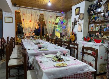 albania/gjirokaster/restaurant/taverna-tradicionale-kardhashi