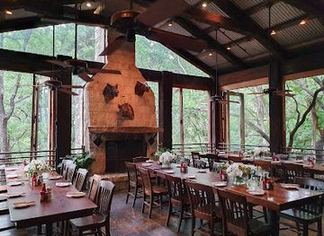 texas/new-braunfels/restaurant/gristmill-river-restaurant-bar