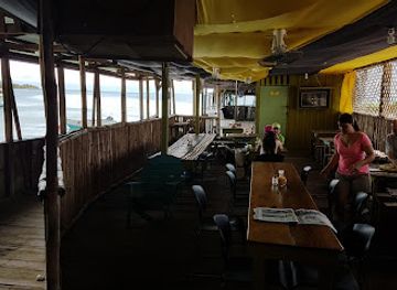 honduras/utila/restaurant/mario-s-place