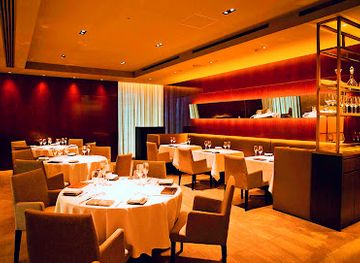 japan/tokyo/restaurant/quintessence