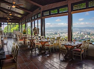guatemala/northern-lowlands/restaurant/portal-del-angel-carretera-a-el-salvador