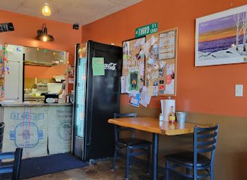 michigan/marquette/restaurant/java-bay