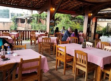 rwanda/nyamata/restaurant/sole-luna