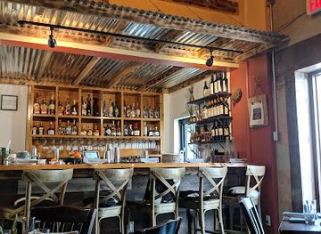 texas/dallas/bishop-arts-district/restaurant/coco-s-fire-ice