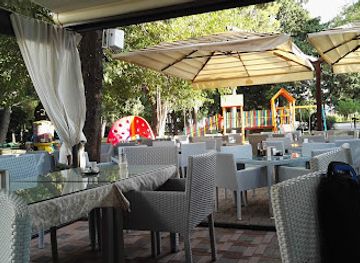 montenegro/bar/restaurant/le-petit-chateau