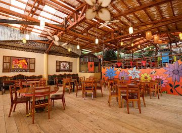 philippines/bohol/restaurant/bohol-bee-farm