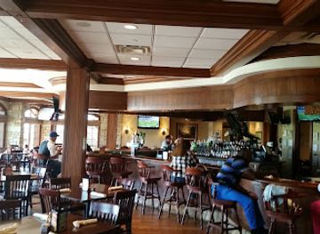 illinois/bolingbrook/restaurant/nest-bar-grill