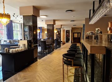 poland/tarnow/restaurant/cristalino-kuchnia-i-wino