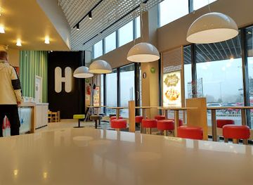 estonia/raplamaa/restaurant/hesburger