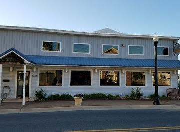 virginia/chincoteague-island/restaurant/don-s-seafood-market-restaurant