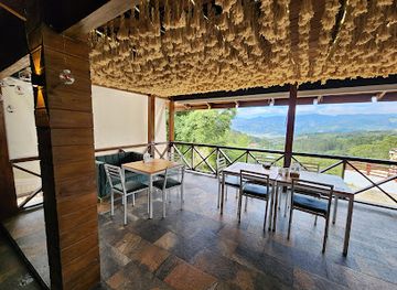 dominican-republic/los-haitises/restaurant/lomas-blancas-restaurant-bar-grill