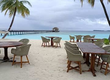 maldives/dhaalu-atoll/restaurant/taste