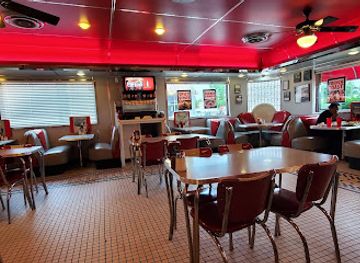 virginia/fredericksburg/restaurant/tito-s-diner