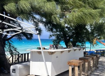 the-bahamas/bimini/restaurant/big-mike-s-fresh-conch-salad