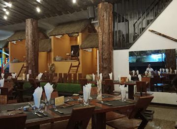 madagascar/antsirabe/restaurant/valahara-cafe