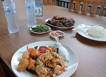 indonesia/gorontalo/restaurant/rumah-makan-om-deno