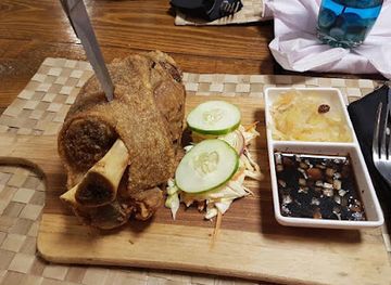 samoa/lalomanu-beach/restaurant/adobo-hauz-atbp