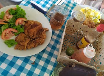 paraguay/carmen-del-parana/restaurant/comedor-la-familia