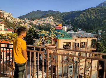 india/mcleodganj/restaurant/black-magic-restaurant-bar