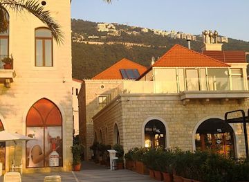 lebanon/jounieh/restaurant/hayali-bay