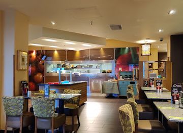 united-kingdom/manchester/salford-quays/restaurant/harvester-quayside-mediacityuk