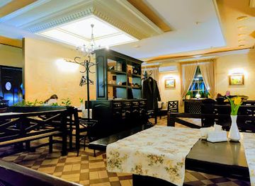 ukraine/kharkiv/constitution-square/restaurant/shoti-park