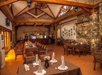 uzbekistan/samarkand/restaurant/platan