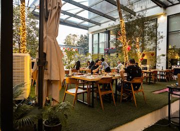 malaysia/kuala-lumpur/restaurant/solh-restaurant-bar-mediterranean-cuisine-on-jalan-ampang-near-klcc