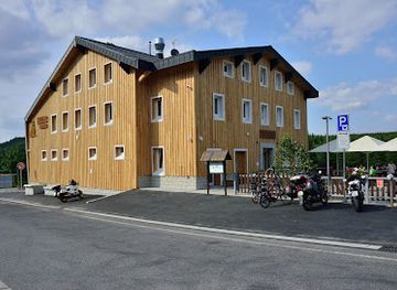 czechia/jizera-mountains/restaurant/chalet-smedava